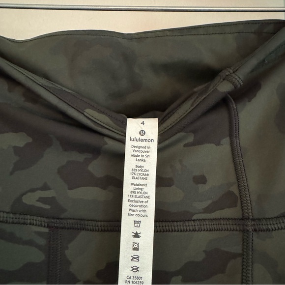 Lululemon Dark Green Camouflage Shorts - Picture 4 of 4